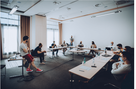 Frames Résidence, Accompagner l'émergence : photo d'un atelier avec François Theurel